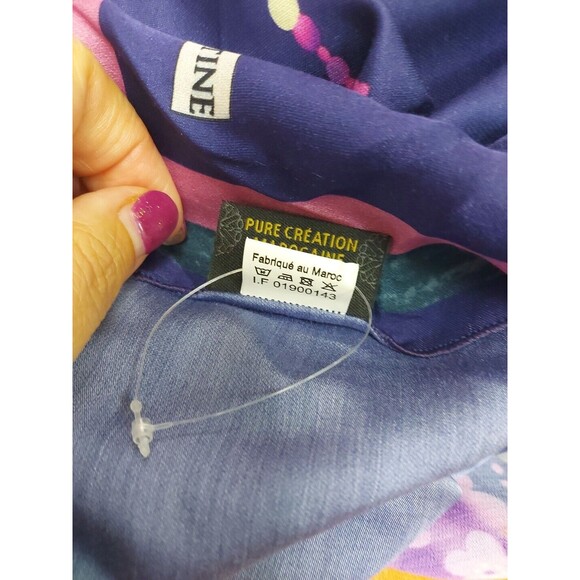 Beautiful Flowers DIAMANTINE MAROCCO Blue and Pink Flowers Scarf NWOT Luxury - Picture 8 of 8